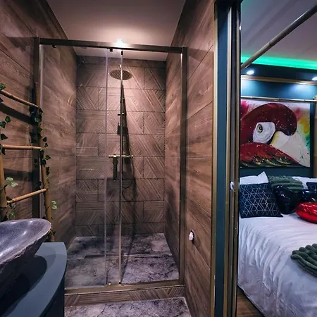 Le Petit Sensual Bali Option 300m Place Stanislas *