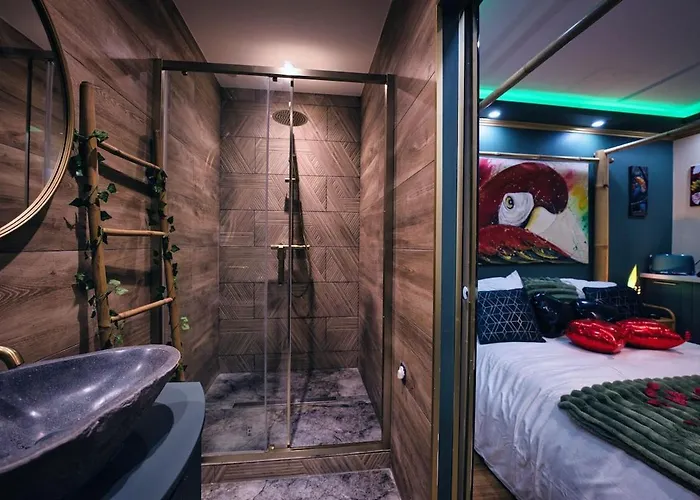 Le Petit Sensual Bali Option 300m Place Stanislas *